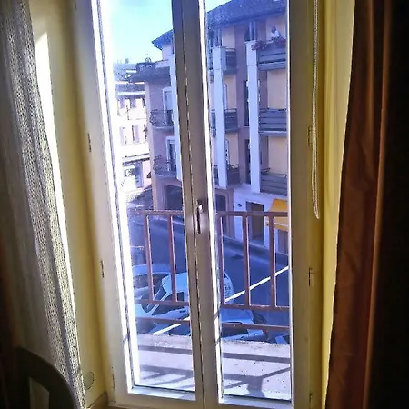 Elegante E Luminosa Casa In Centro